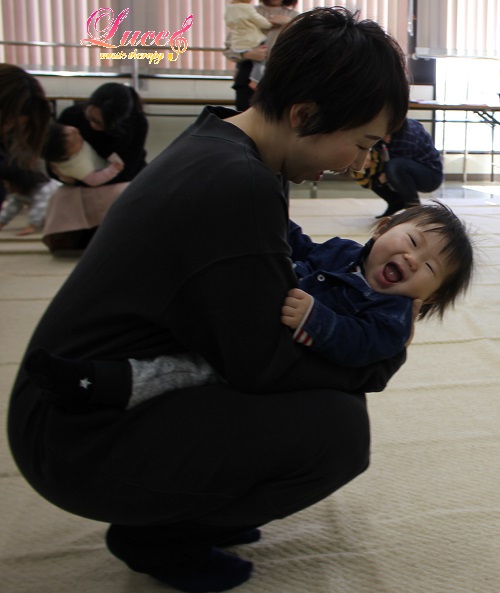 リトミック１歳児　「ぼくまたくるよ！」　～姫路市安室東公民館教室～