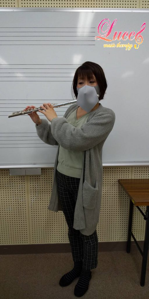 フルート用のマスクにて、フルート&ピアノミニコンサートが来週から始まります！フルートマスク着用の感想！